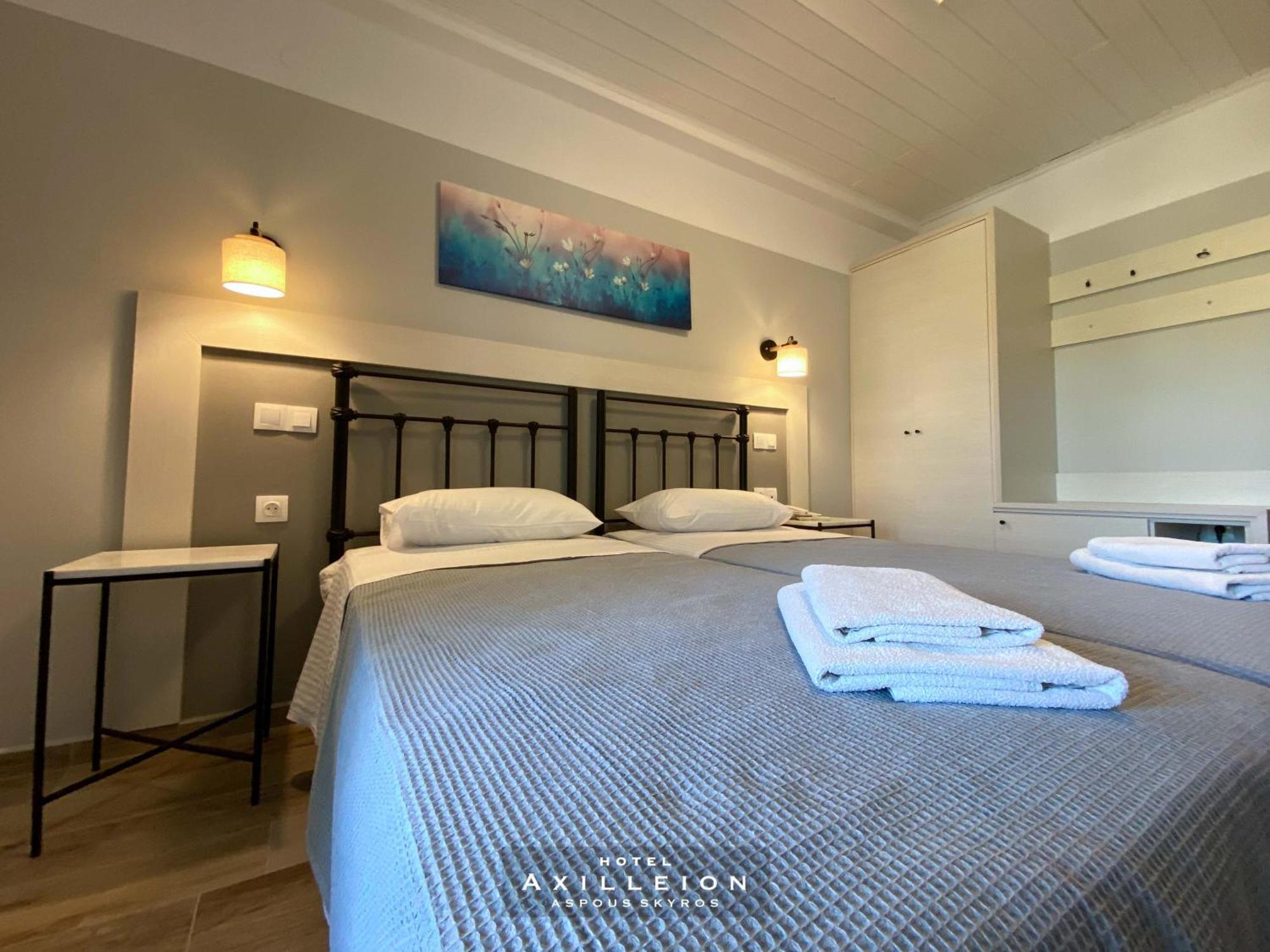 Achilleion Hotel Skyros Exterior foto